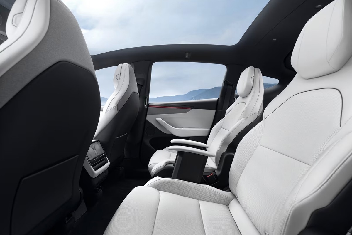 特斯拉Model Y L来了！直面理想问界乐道，六座车33.9万值吗？ (http://www.xuexiaoyu.cn/) abs 第4张
