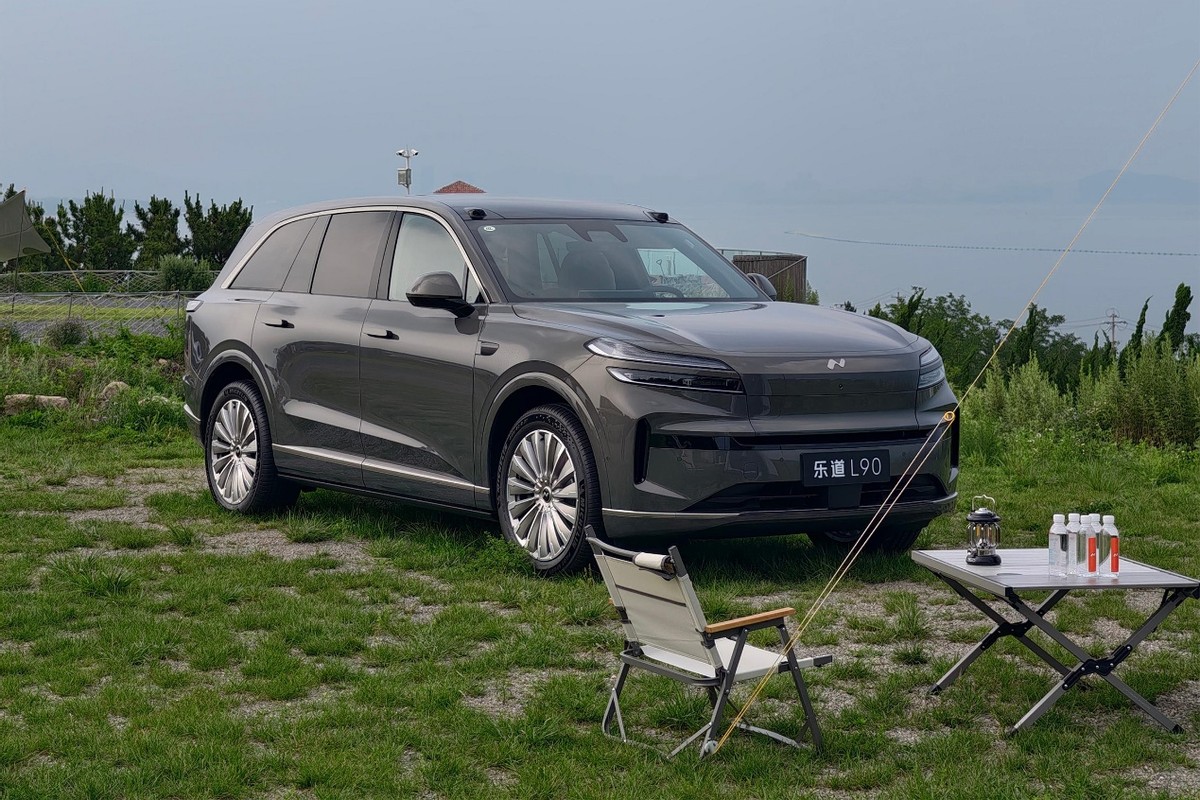 特斯拉Model Y L来了！直面理想问界乐道，六座车33.9万值吗？ (http://www.xuexiaoyu.cn/) abs 第6张