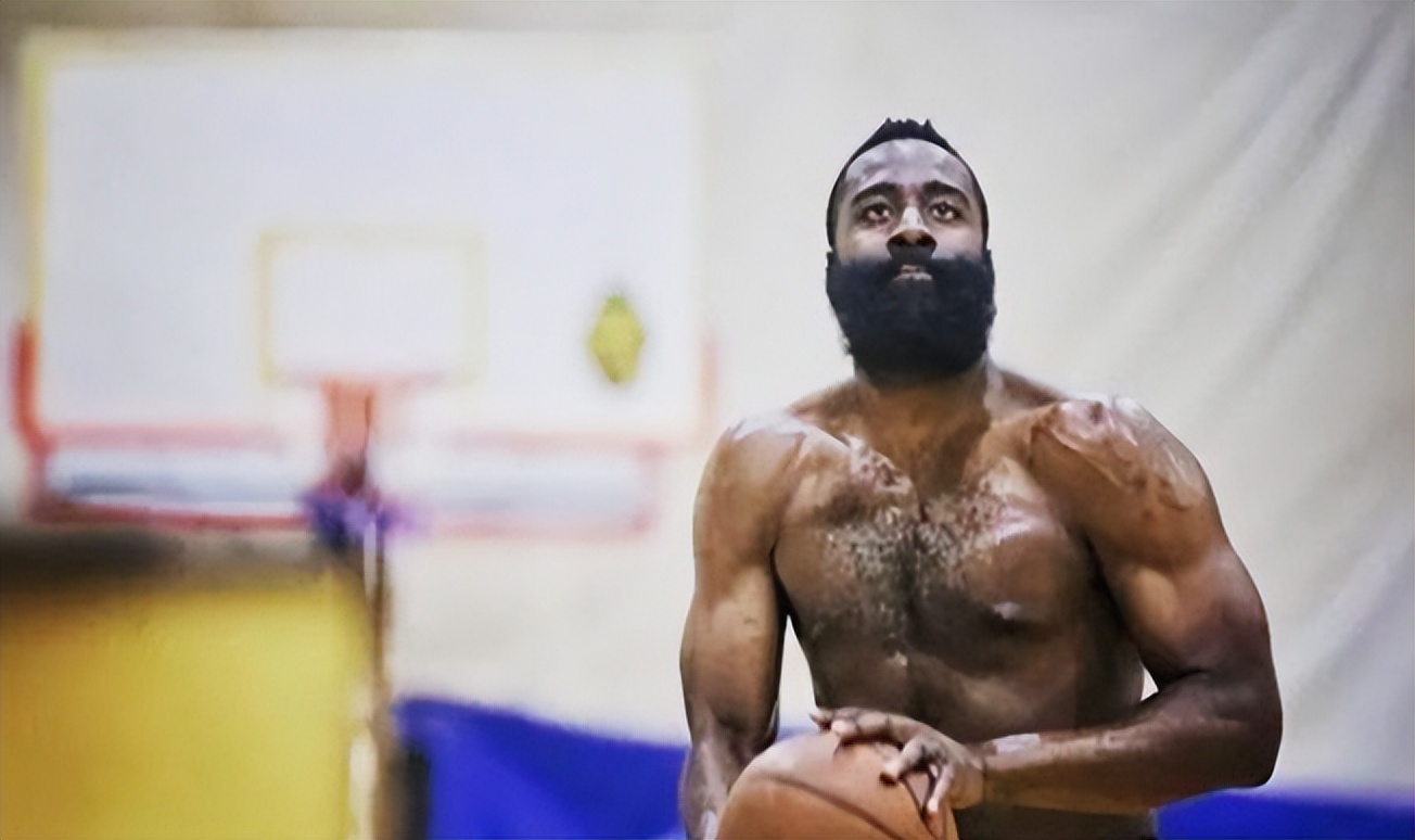 NBA公认5大坦克身材后卫，哈登麒麟臂像P图 威少胸肌像充气 (http://www.armanice.com/) 体育 第2张
