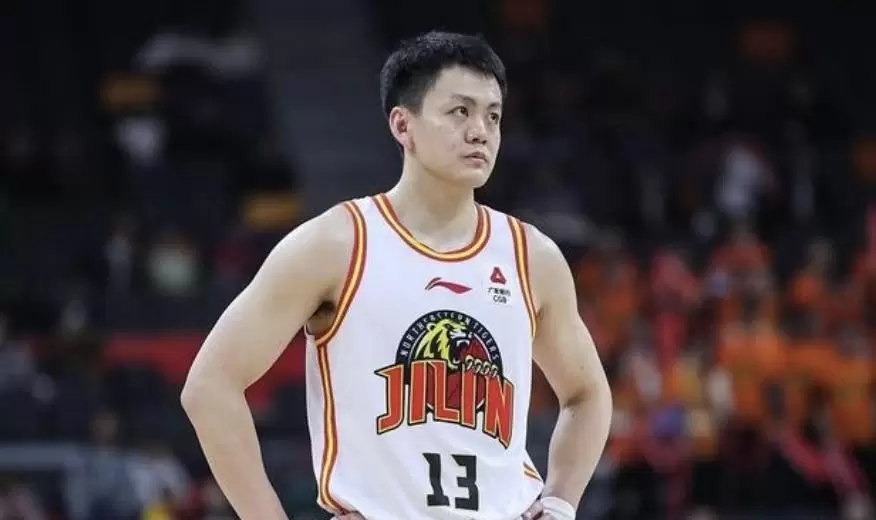 媒体人：姜宇星接近加盟辽宁男篮，后者将送出赵率舟和刘雁宇