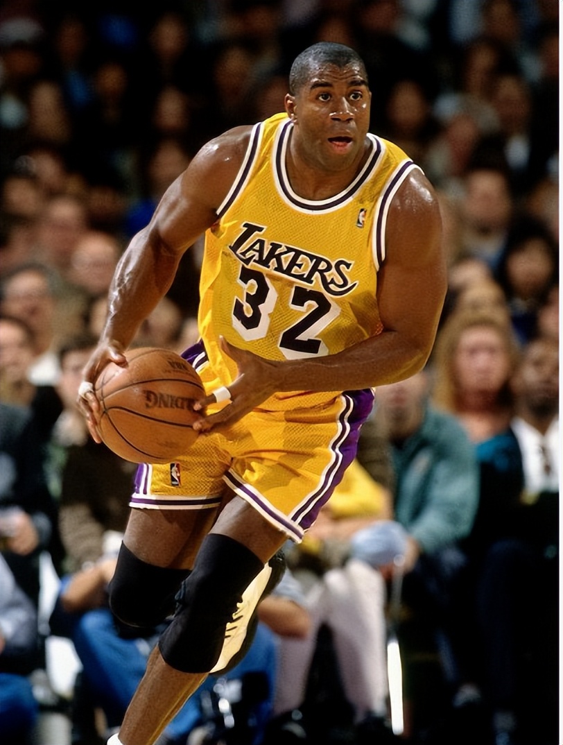 谁说没腹肌就打不了NBA，这5人若联手 可以直接颁总冠军了 (http://www.busunion.cn/) 体育 第5张