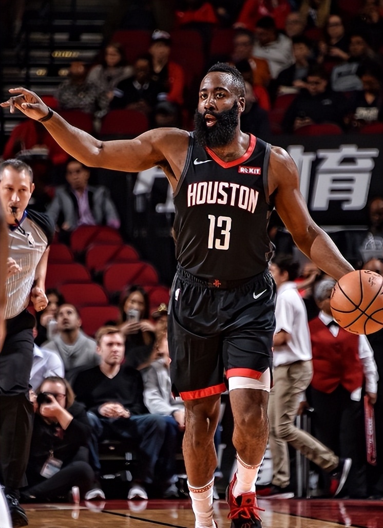 谁说没腹肌就打不了NBA，这5人若联手 可以直接颁总冠军了 (http://www.busunion.cn/) 体育 第6张