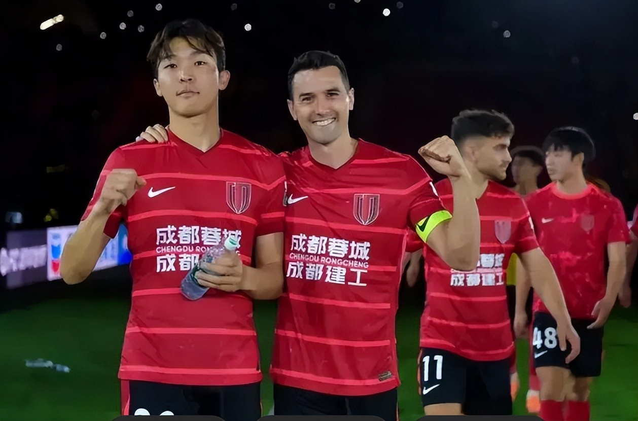 成都蓉城VS海港：541最强出击 周定洋韦世豪领衔 巴西两外援冲锋 (http://www.busunion.cn/) 体育 第3张