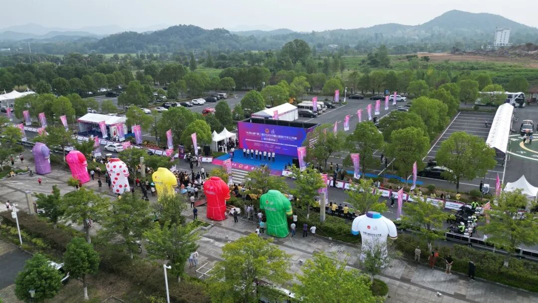 2025“大洪山杯”第二届中国公路自行车公开赛·湖北随县站：“小钢炮”侯栋乙发射 (http://www.busunion.cn/) 体育 第2张