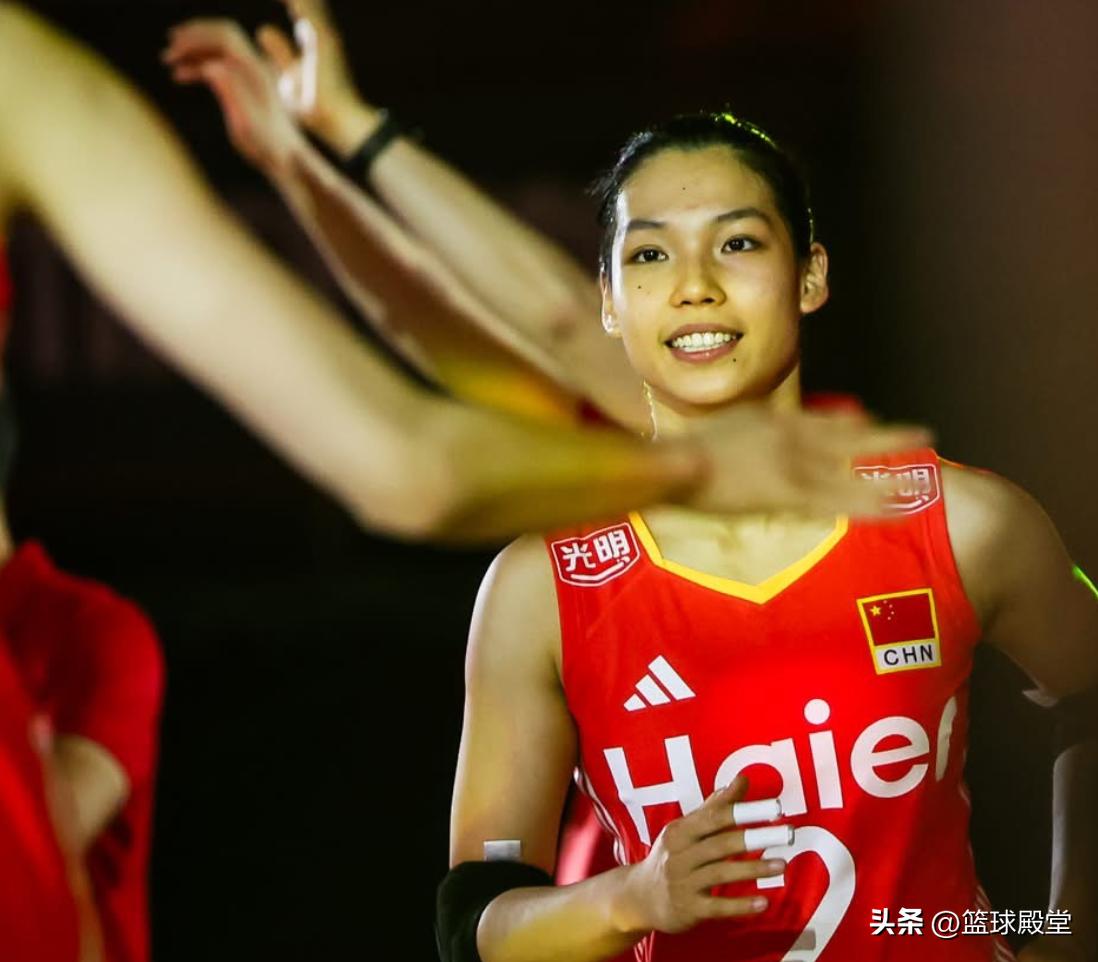女排1-3法国2将成失意者！吴梦洁关键战心态失衡，庄宇珊上限低！ (http://www.busunion.cn/) 体育 第4张