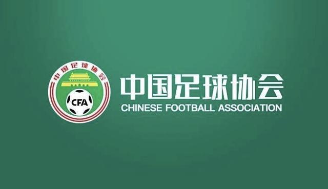 裁判评议：三镇vs申花比赛中，特谢拉踩踏邓涵文应被罚下 (http://www.tiidu.cn/) 娱乐 第1张