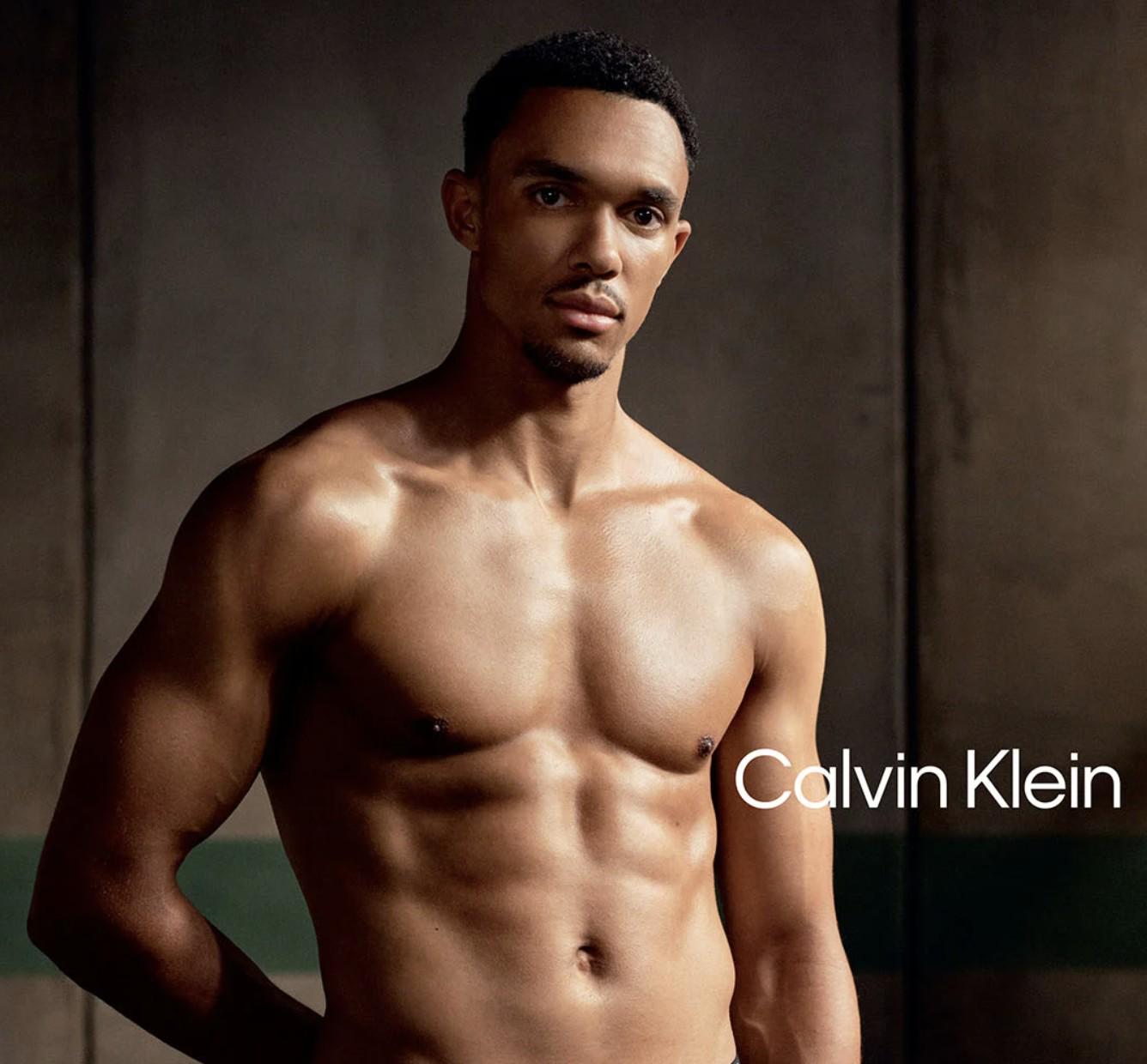 好身材，阿诺德出镜Calvin Klein2025秋季广告大片 (http://www.xuexiaoyu.cn/) abs 第1张