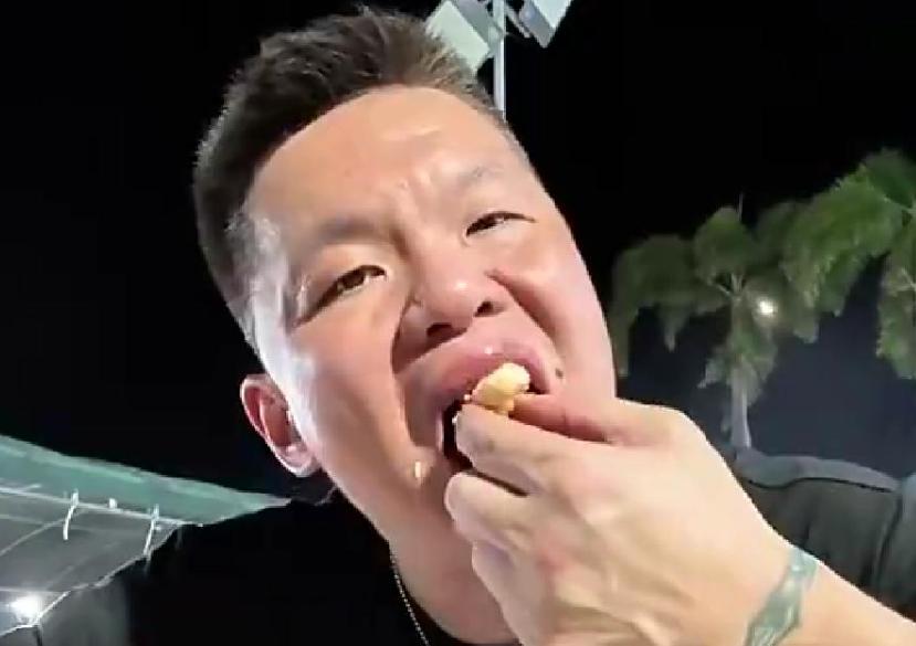 朱芳雨:王治郅是我认识唯一没有微信的人 请我们吃饭都是刷信用卡 (http://www.busunion.cn/) 体育 第2张