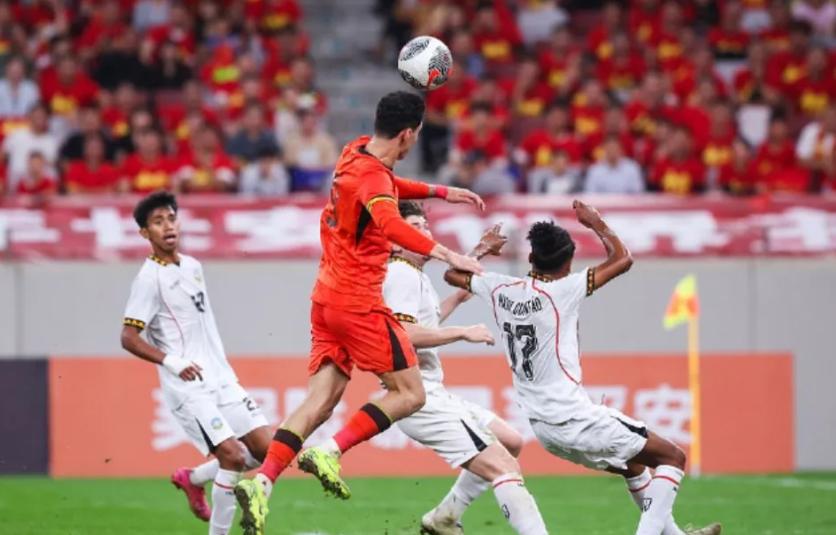 曝U22主帅曾被中国足球搞崩溃：抱着邵佳一痛哭 随后放下心中执念 (http://www.tiidu.cn/) 娱乐 第2张