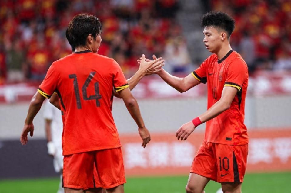 球王级发挥！王钰栋半场独造7球，进球助攻均戴帽，3年前大四喜 (http://www.armanice.com/) 体育 第1张