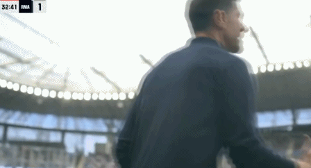 不满裁判判罚！阿隆索入场要说法，染黄原因曝光，连喊难以置信 (http://www.busunion.cn/) 体育 第3张