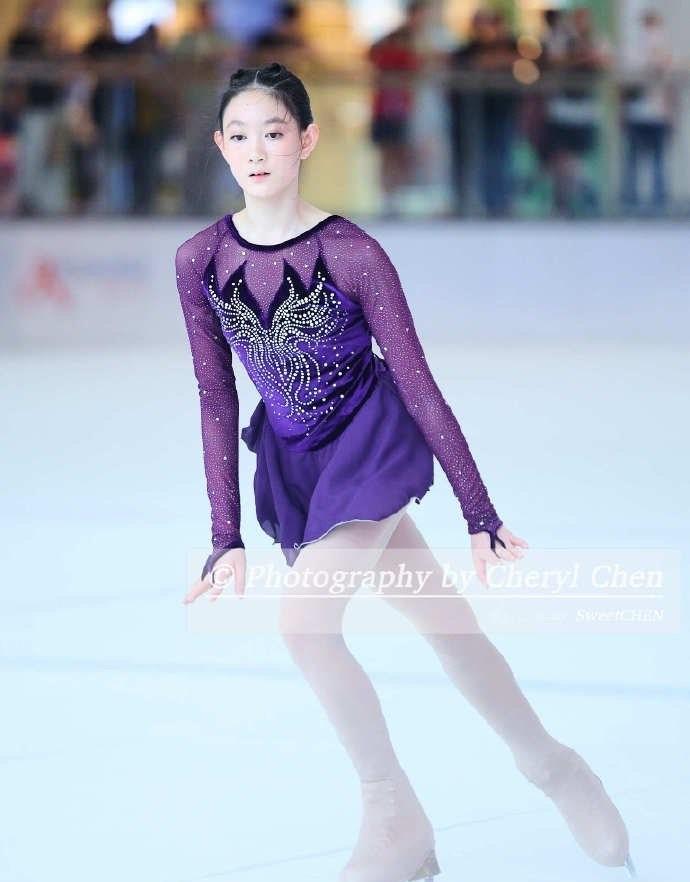 奥莉长大了，奥运冠军李小鹏13岁女儿参加香港花滑公开赛 (http://www.busunion.cn/) 体育 第4张