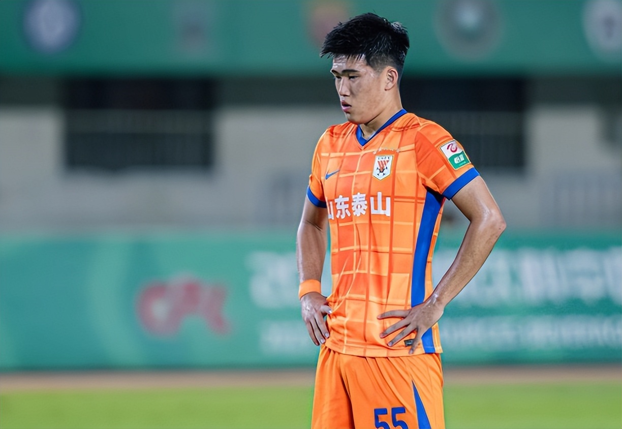 一场3：3验出20岁小将真成色 避免了鲁能一场败仗 崔康熙不该不用他 (http://www.busunion.cn/) 体育 第3张