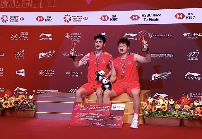 梁伟铿/王昶2-1逆转战胜兰基雷迪/谢提，夺得香港羽毛球公开赛冠军 (http://www.busunion.cn/) 体育 第3张