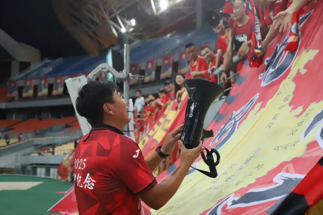 提前五轮冲甲成功！广西恒宸总经理：上下同欲者胜！ (http://www.zjmmc.cn/) hsti 第7张