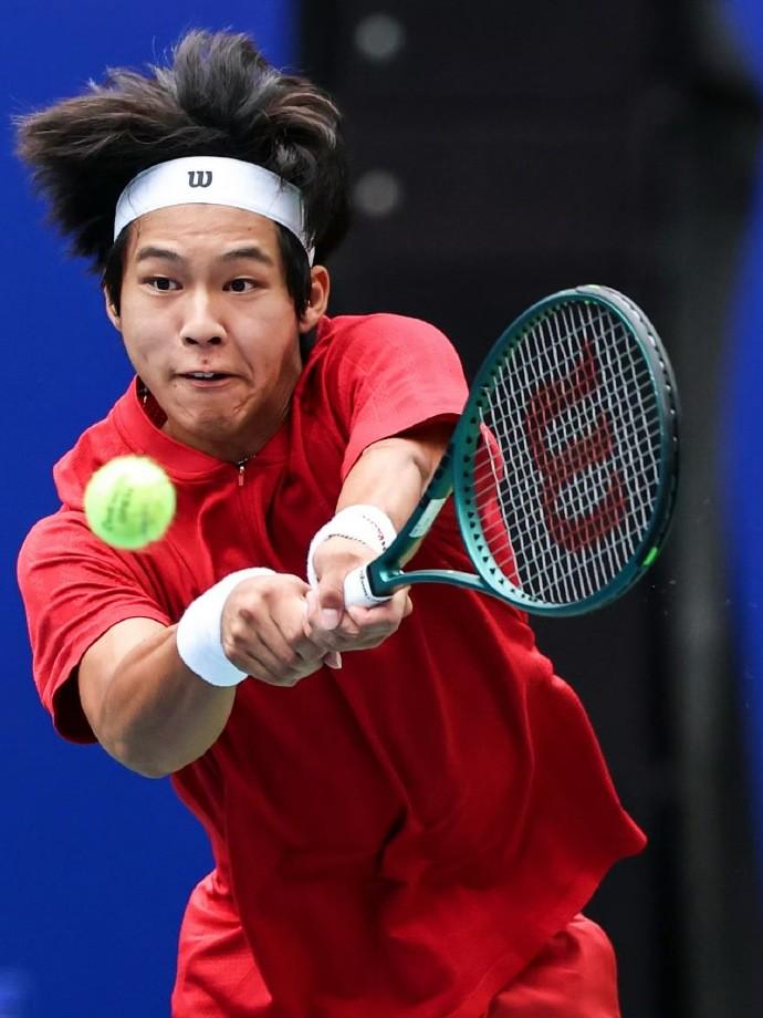 中国小将周意2-1逆转英国选手诺里，晋级ATP250成都站次轮 (https://www.olegood.com/) 体育 第1张