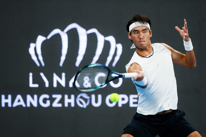 ATP250杭州公开赛：张之臻救赛点2-1逆转布云朝克特，取复出首胜 (https://www.olegood.com/) 体育 第2张