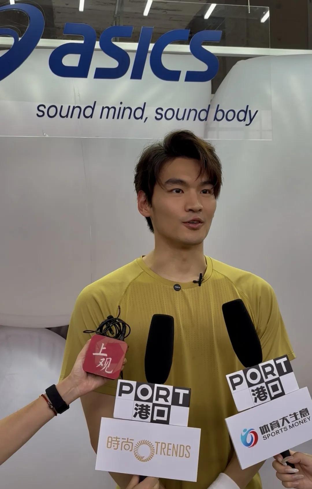 当汪顺、徐嘉余“上岸”跑步，体育品牌为何盯上男模队？ (http://www.armanice.com/) 体育 第5张
