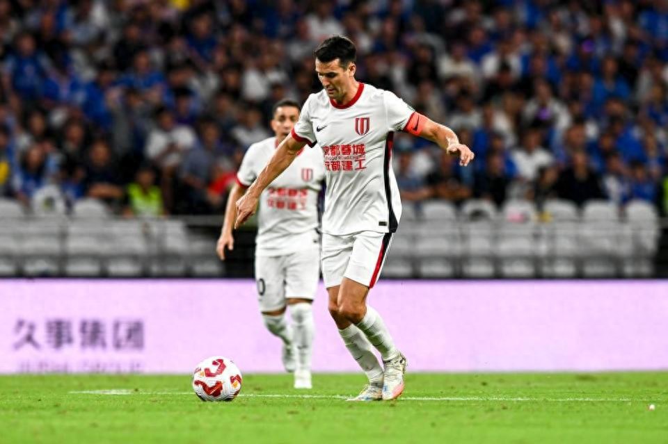 蓉城读秒绝平！媒体人热议：这就是冠军命，申花赛季已结束 (http://www.busunion.cn/) 体育 第1张