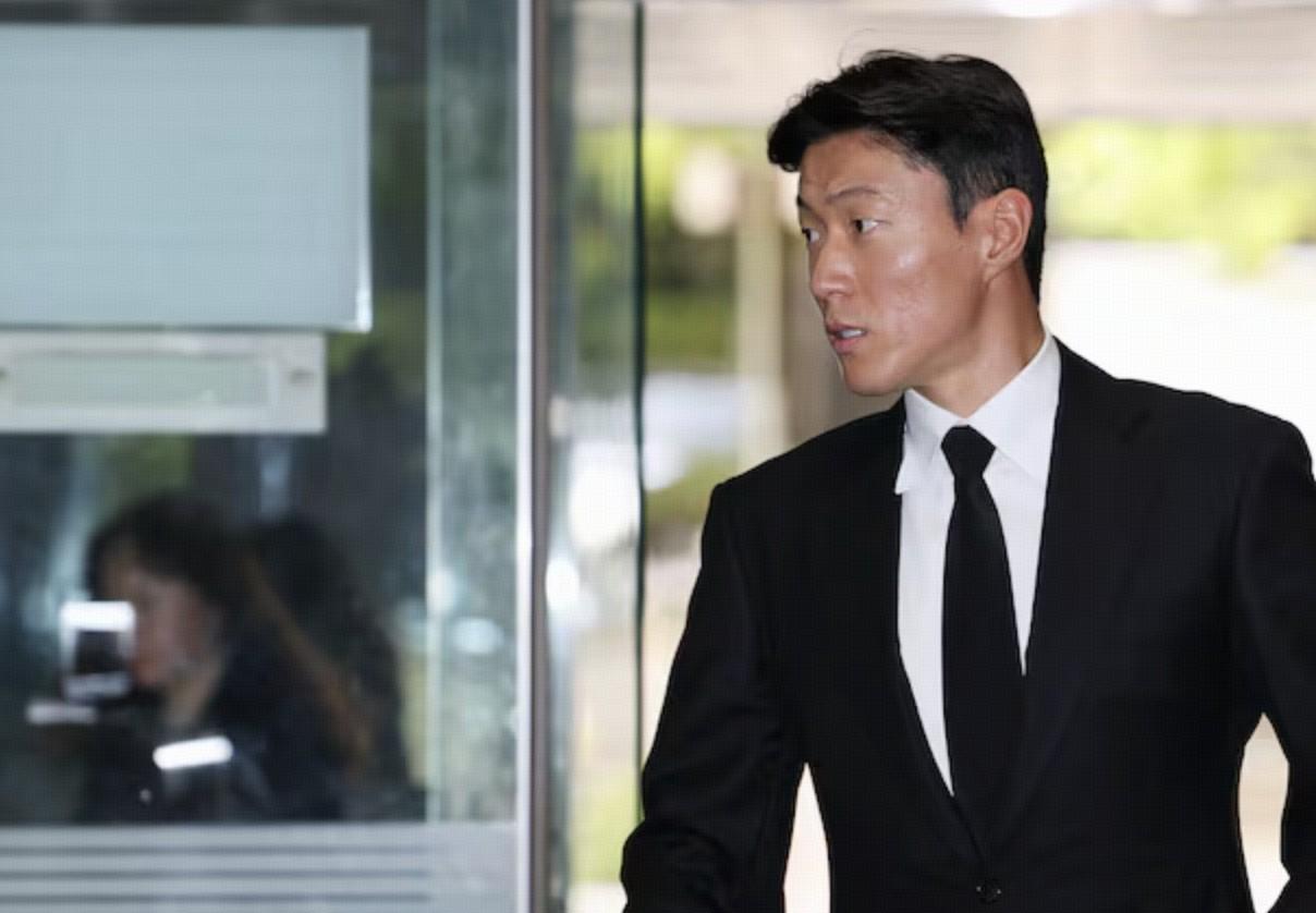官方：韩国足协对被判缓刑的前国脚黄义助处以永久禁足处罚 (http://www.zjmmc.cn/) hsti 第1张