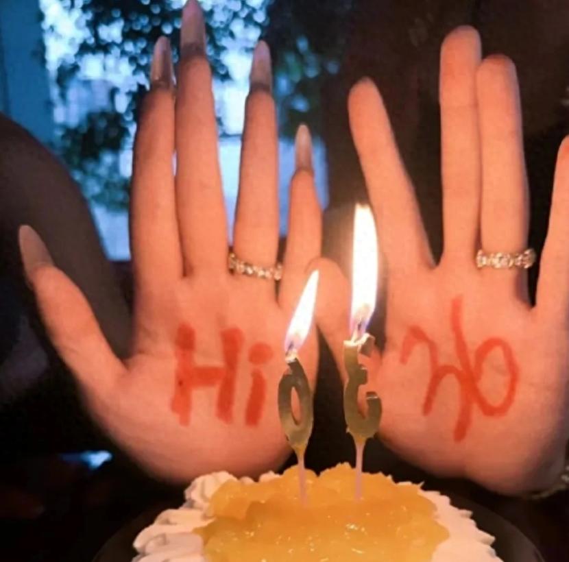 女篮李梦为老公张隆过生日，年龄曝光才36岁，球迷：勉强还能接受 (http://www.armanice.com/) 体育 第1张