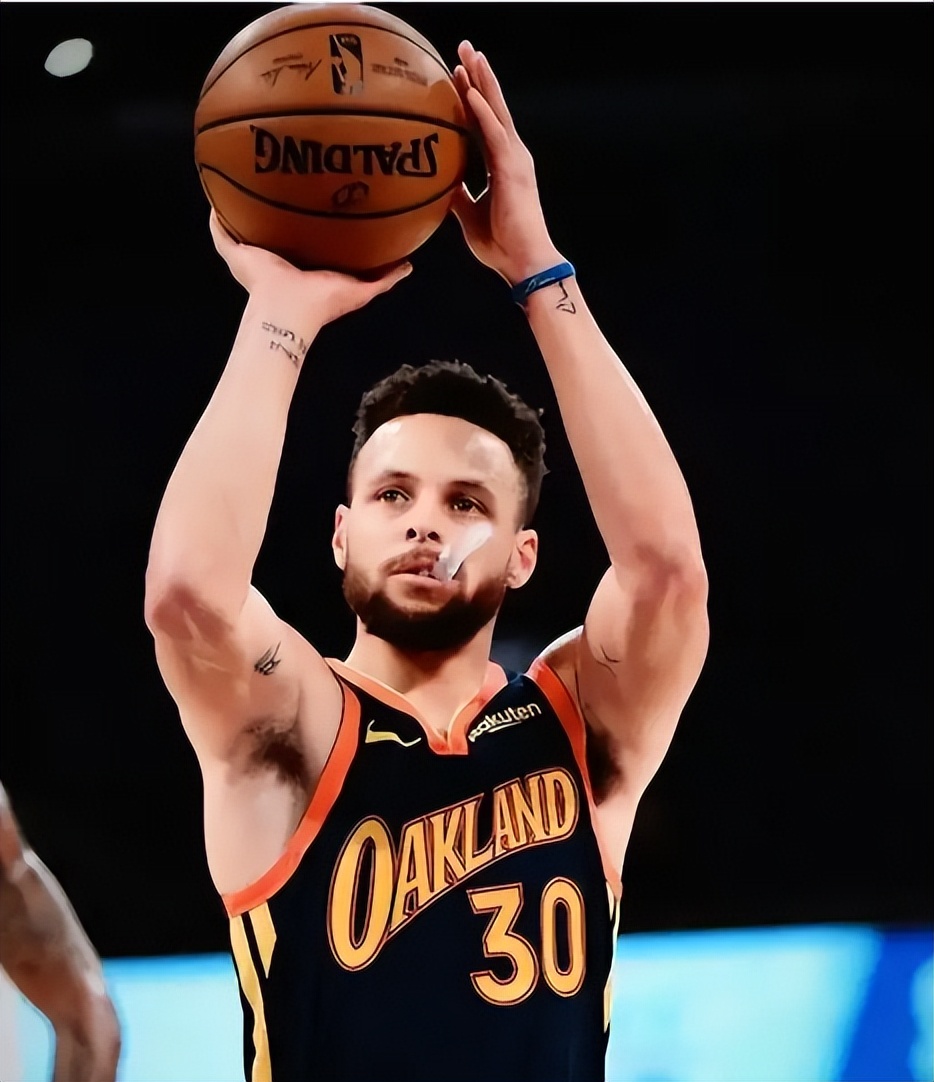 重排NBA新世纪5大球星，杜兰特落选 库里垫底 奥尼尔仅排第3 (http://www.tiidu.cn/) 娱乐 第2张
