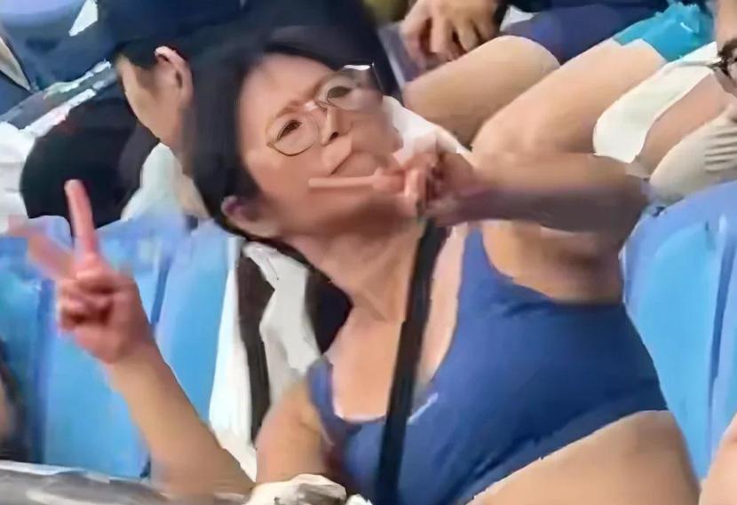后续来了！女子扰乱网球比赛被抬出，警方深夜通报情况，网友怒了 (http://www.tiidu.cn/) 娱乐 第2张