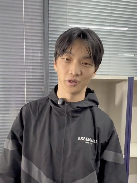杨明洋回到南通观看支云比赛：这里的球迷一直都支持我 (http://www.chichengjiaxiao.cn/) 体育 第1张