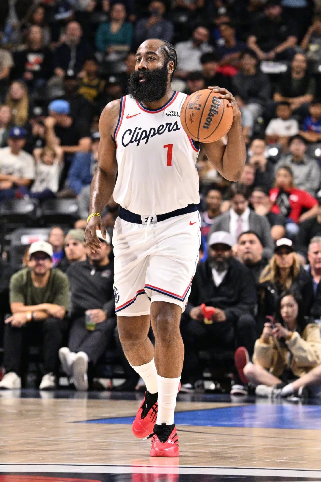 保罗重返快船首秀！大胜广州47分！欢迎来到NBA！ (http://www.tiidu.cn/) 娱乐 第4张
