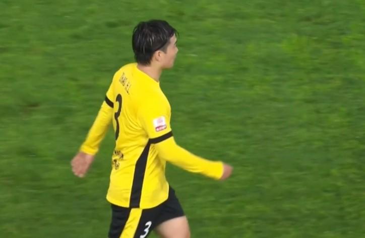 青岛西海岸球员赵宏略累积四黄，将缺席下轮与成都蓉城的比赛 (http://www.busunion.cn/) xiami 第1张