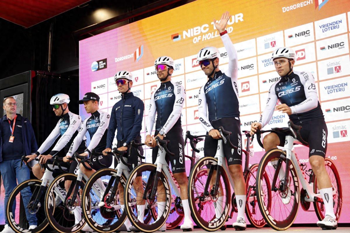 Pinarello 双线操作？续英力士三年合作 又冠名Q36.5车队 (http://www.busunion.cn/) xiami 第1张