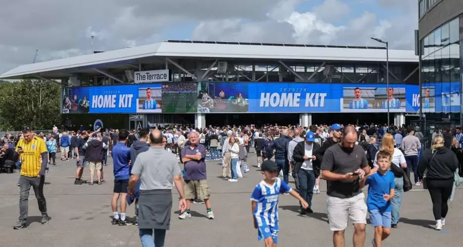 布莱顿官方:因铁路中断,球迷可凭票在主场看英联杯战阿森纳 布莱顿官方:因铁路中断,球迷可凭票在主场看英联杯战阿森纳