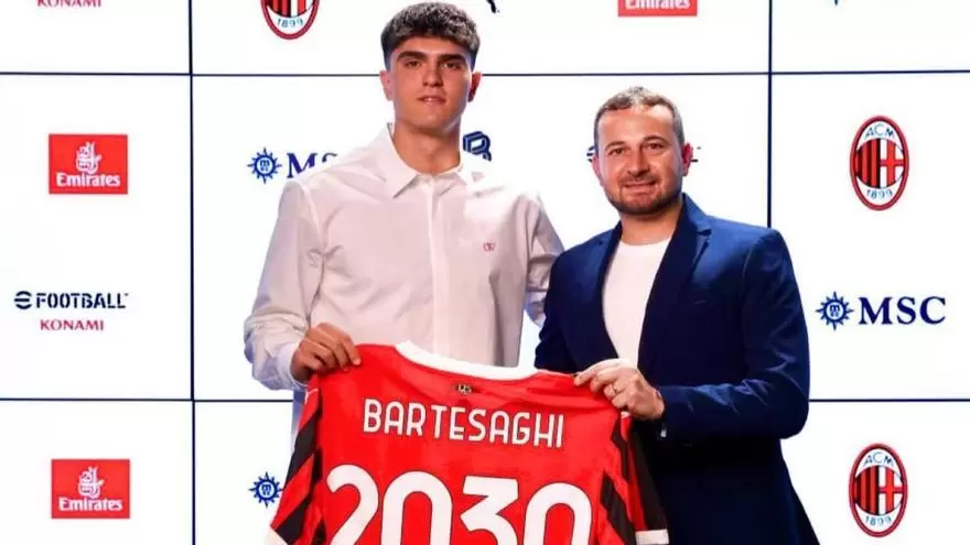 每体:巴萨正密切关注米兰左后卫巴尔泰萨吉,阿森纳也感兴趣 每体:巴萨正密切关注米兰左后卫巴尔泰萨吉,阿森纳也感兴趣