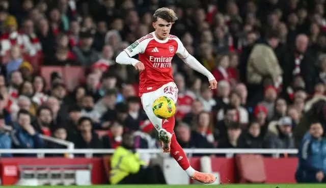 道曼成阿森纳队史最年轻首发球员;有望打破最年轻进球纪录 道曼成阿森纳队史最年轻首发球员;有望打破最年轻进球纪录