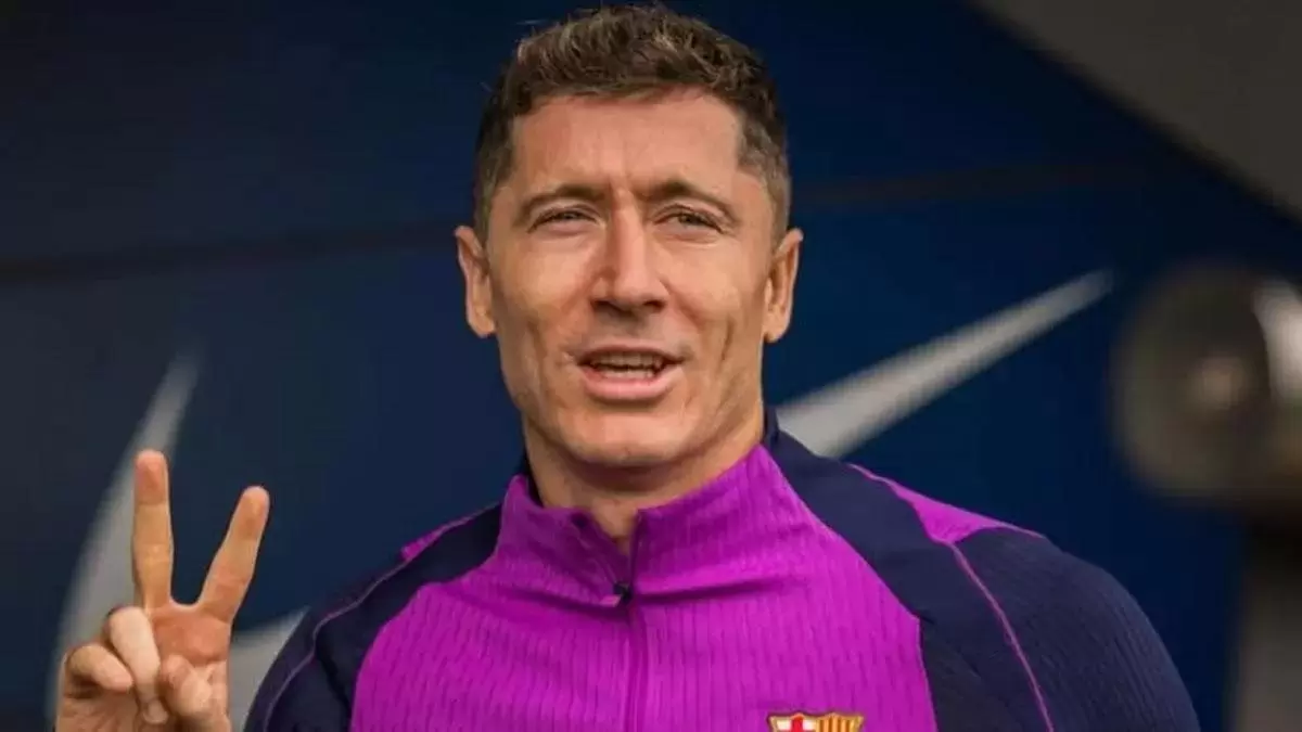 每体:莱万已随队合练,有望在对阵埃尔切的比赛中复出 每体:莱万已随队合练,有望在对阵埃尔切的比赛中复出