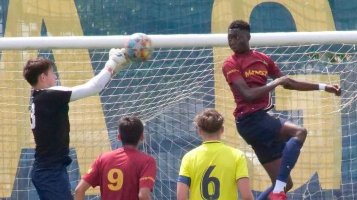 每体报道巴萨U19加里巴：偶像普约尔，有超脱黑人中卫的心智 (https://www.olegood.com/) pet 第3张