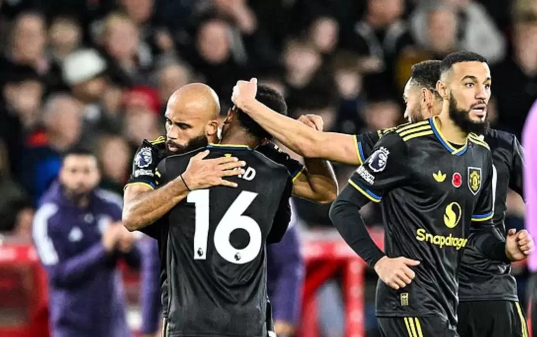 邮报：踢森林凸显了阿马德的位置困境，他的防守会被对手利用