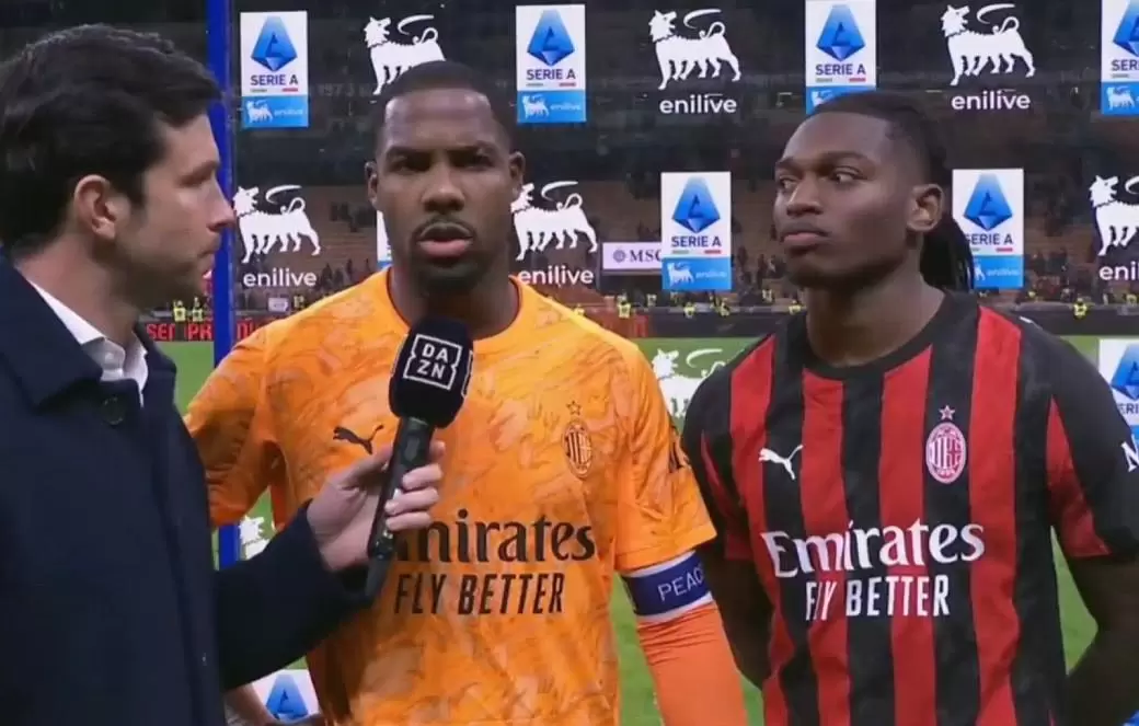 比赛尾声扑点，迈尼昂：我很自信，我的队友们也信任我