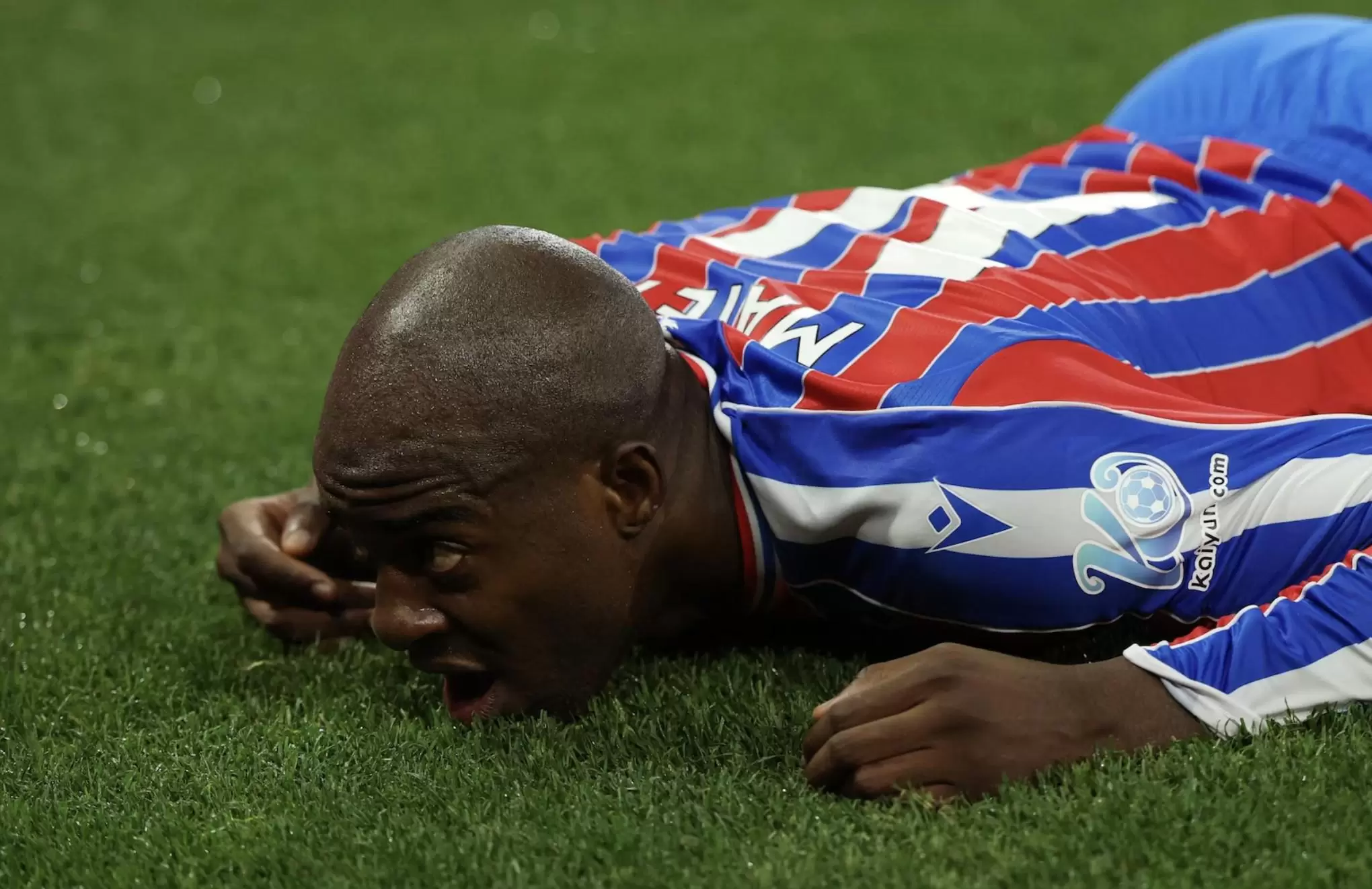 电讯报:密集赛程下,英超顶级球队可能将被迫放弃英格兰赛事 电讯报:密集赛程下,英超顶级球队可能将被迫放弃英格兰赛事