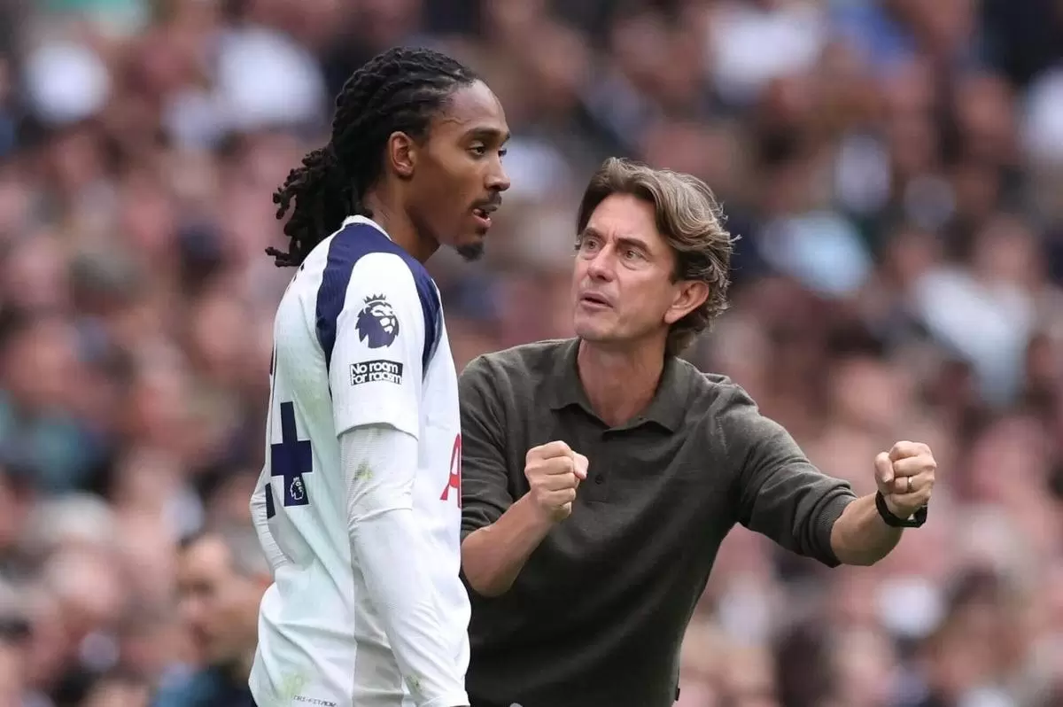 赛后被无视？弗兰克：范德芬和斯彭斯昨天已主动向我道歉