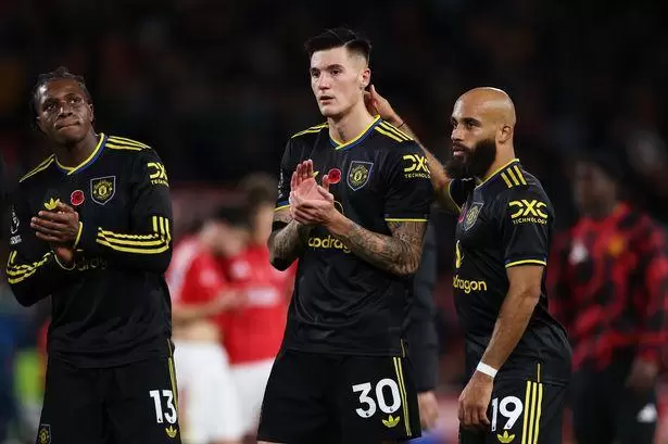 曼晚：曼联踢强队善于反击，但踢弱队时需学会如何保持高强度