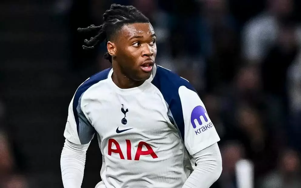 电讯报:此前遭经纪人持枪威胁的英超球员是热刺后卫乌多基 电讯报:此前遭经纪人持枪威胁的英超球员是热刺后卫乌多基