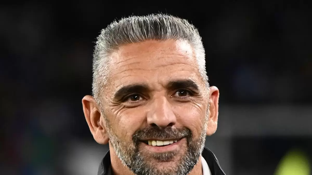 葡体主帅:尤文左路是他们最强的一侧,对我们起到很好的压制 葡体主帅:尤文左路是他们最强的一侧,对我们起到很好的压制