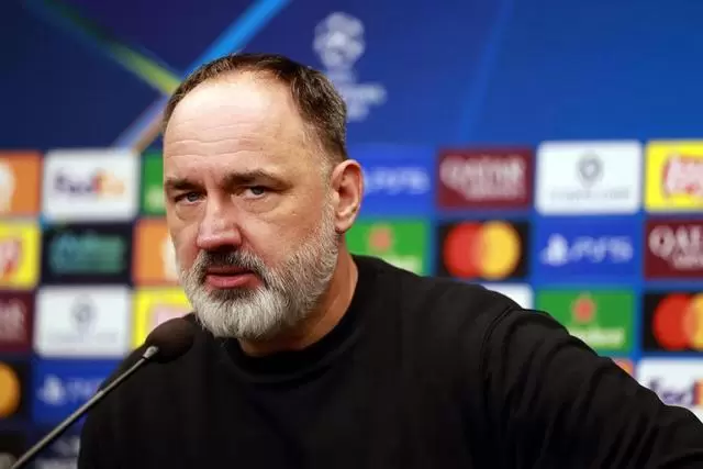 斯拉维亚主帅:我们让阿森纳踢得很艰难,但球队犯了致命失误 斯拉维亚主帅:我们让阿森纳踢得很艰难,但球队犯了致命失误