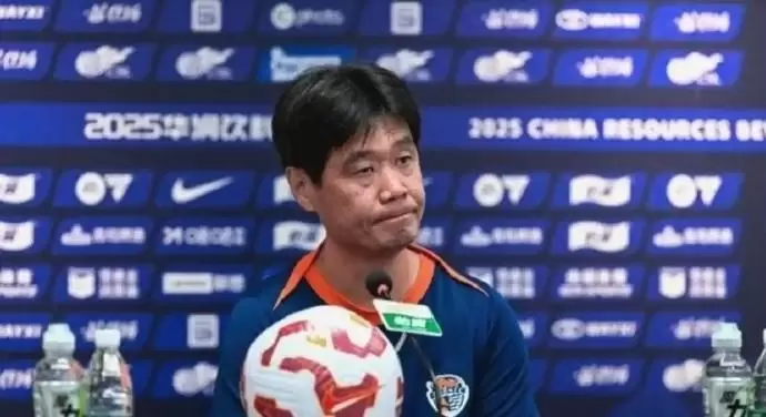 北青：约十人获国足新帅面试资格，邵佳一、李霄鹏等在列