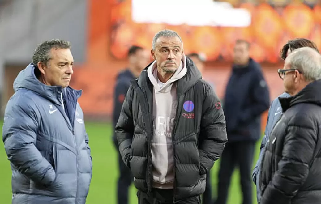 法媒:大巴黎冬窗计划引进一名后卫、一名中场以及一名边锋 法媒:大巴黎冬窗计划引进一名后卫、一名中场以及一名边锋