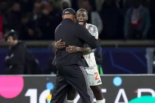 德媒:于帕梅卡诺认为自己最近表现很好,值得一份高额签字费 德媒:于帕梅卡诺认为自己最近表现很好,值得一份高额签字费