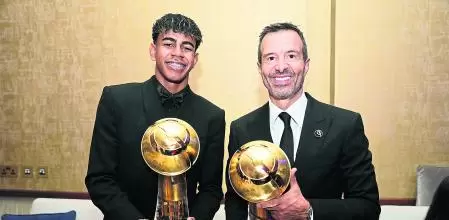 门德斯：不知道为啥有这么多关于亚马尔的噪音，我们都年轻过