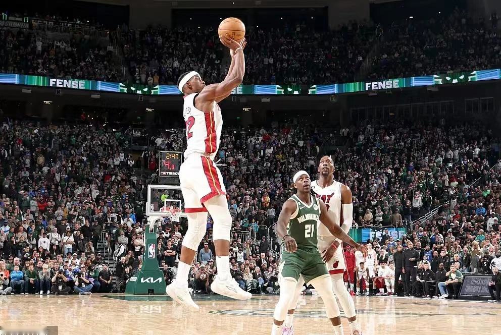 热火NBA比分实时更新见证球队逆境翻盘关键战役