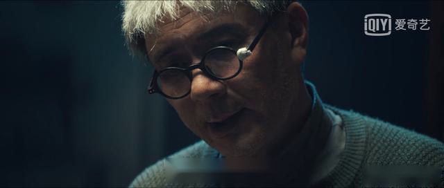 瞄准：池铁城哭了，为苏文谦，三年前杨之亮案件后他开始留长发